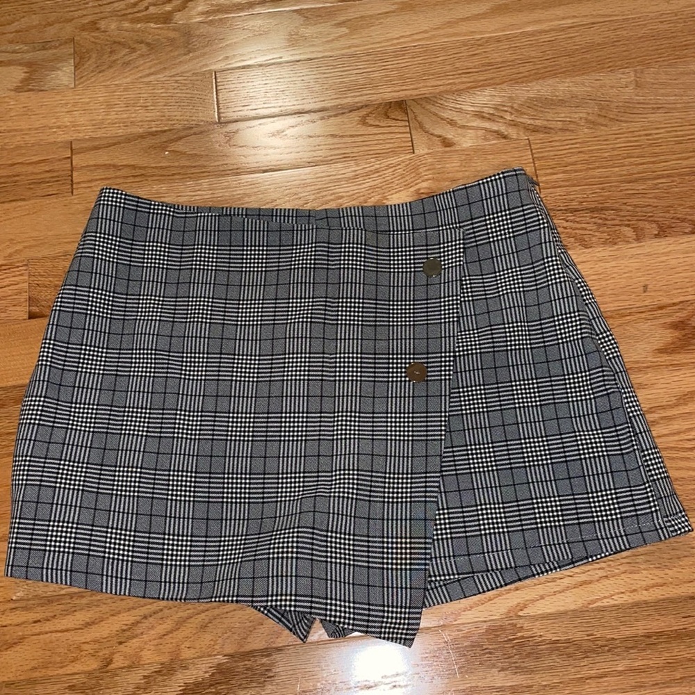 Black and white checkered skort